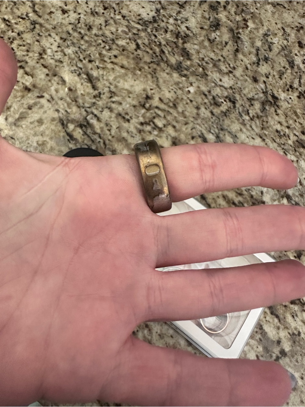 Oura Ring Charging Dock with Gold and Black Accent - Picture 4 of 11